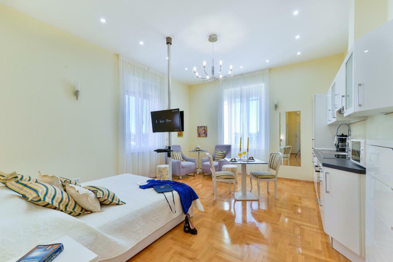 Apartmán Noble Elegance Studio *