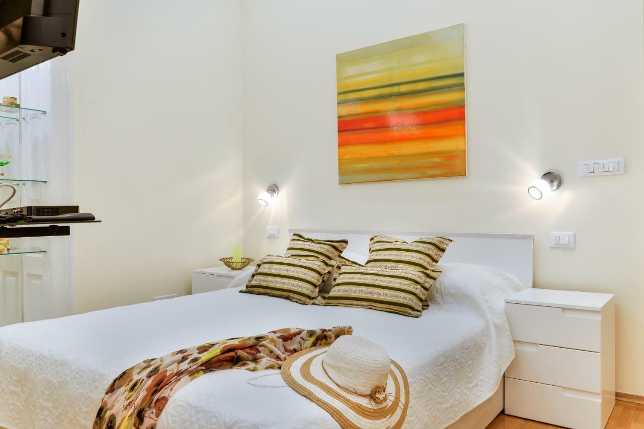 Noble Elegance Studio Apartment