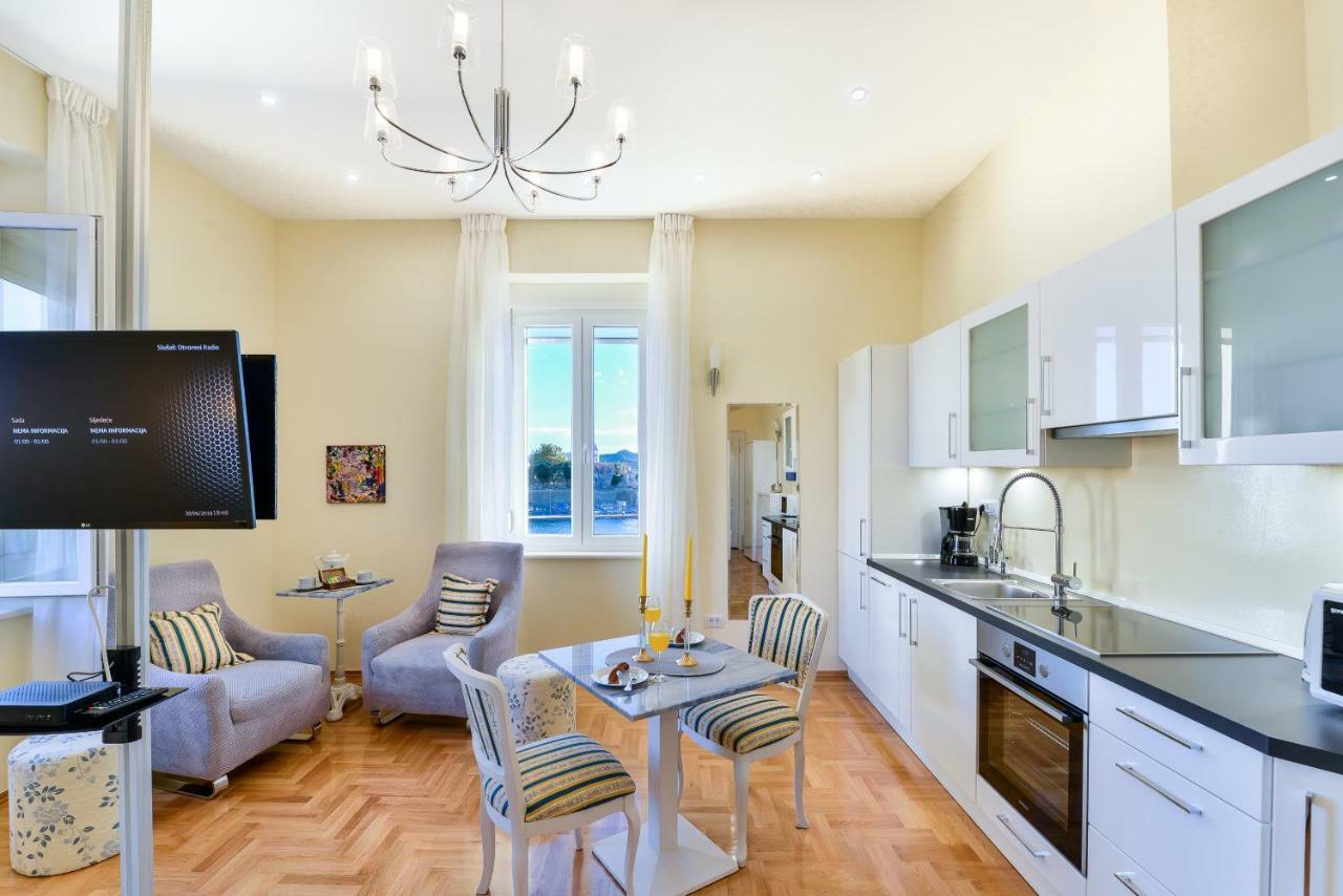 Apartment Noble Elegance Studio *